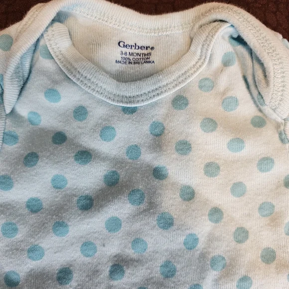 Lot Of 28 Baby Girl Clothing Carters Gerber Onesie Shirt Set 3 Month Button Zip - Picture 3 of 8